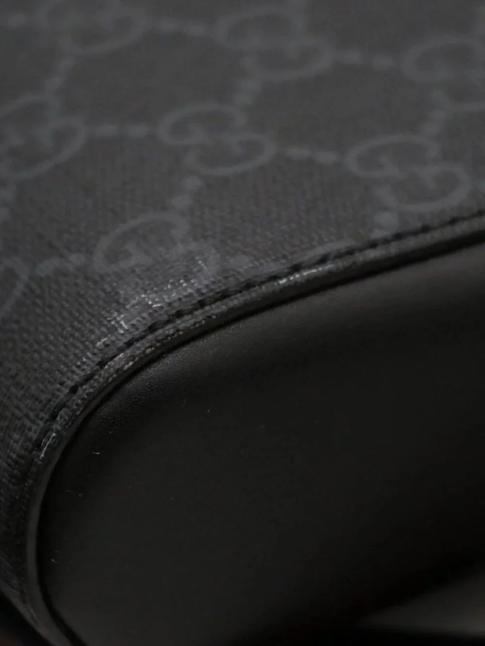 GUCCI Small Messenger Shoulder Bag 523599 GG Supreme Sherry Line Black